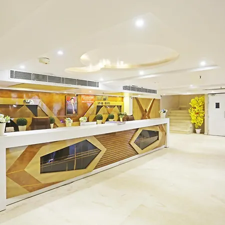 Hotel Aman Imperial Just A Minute Away From New Delhi Railway Station And Connaught Place